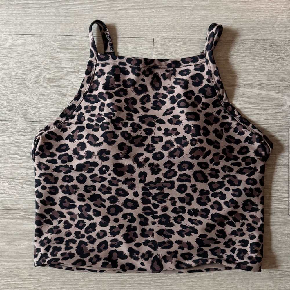 YPB | Cropped Workout Top | Size L